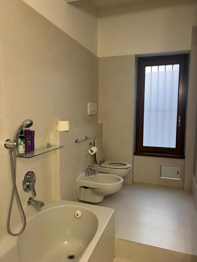 Bergamoincenter Apartment Стая снимка